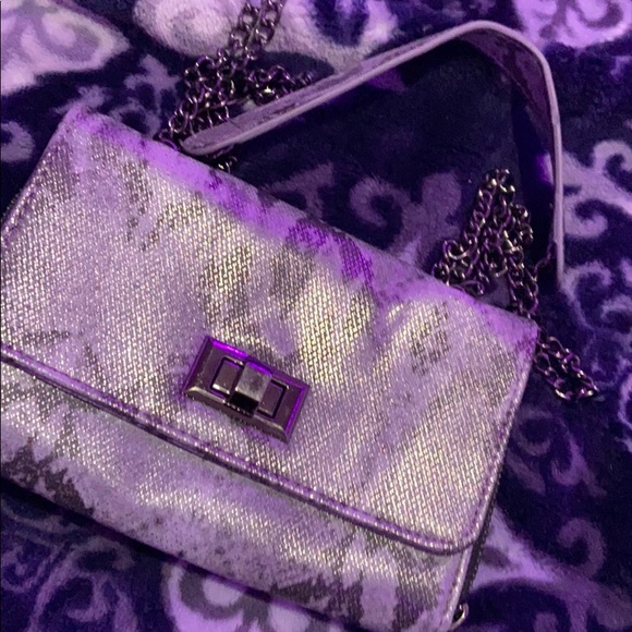 Purse - Picture 2 of 3